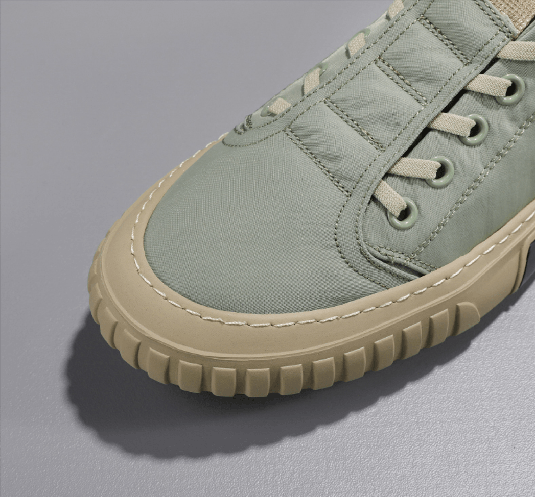 Savon | Chaussures Titanium Resistantes & Confortables