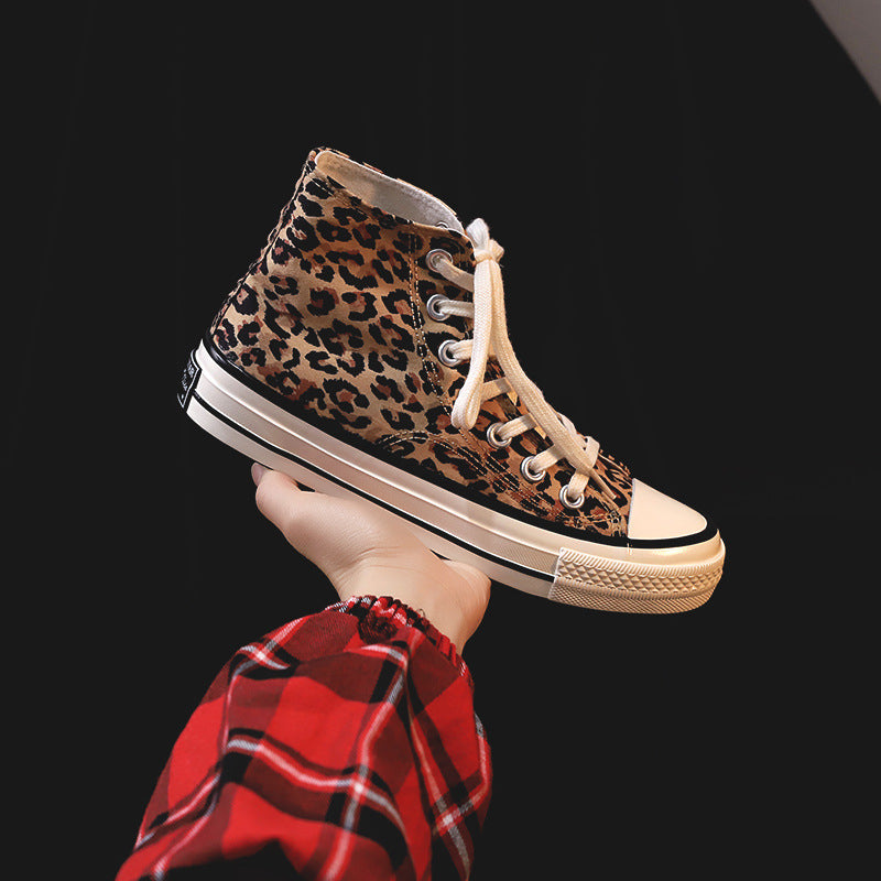 Baskets Femme The Star Savon