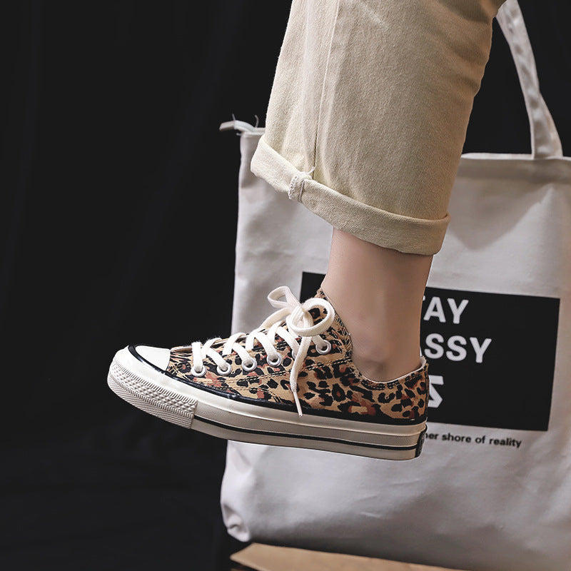 Baskets Femme The Star Savon